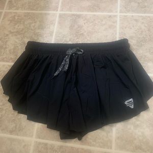 Keiki Kona Black 2-in-1 Flowy Fitness Shorts